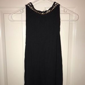 MAUVE Large Black Haulter Top